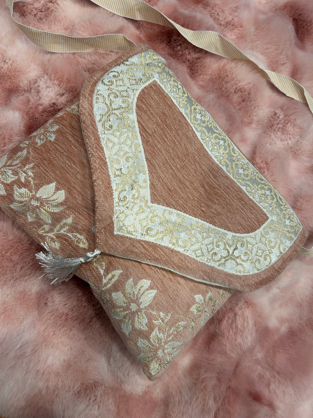 Dusty Rose Pink Prayer Rug